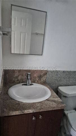 7220 Pembroke Rd 8, Miramar, FL 33023
