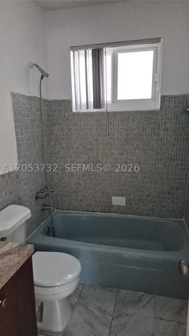 7220 Pembroke Rd 8, Miramar, FL 33023