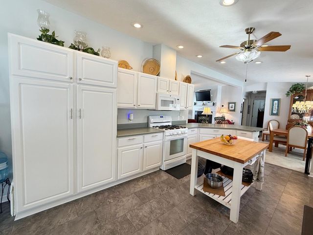 7750 Sunset Shores Drive, Morton Twp, MI 49346