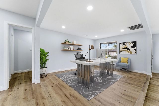 910 Beaver Bend Road, Houston, TX 77088