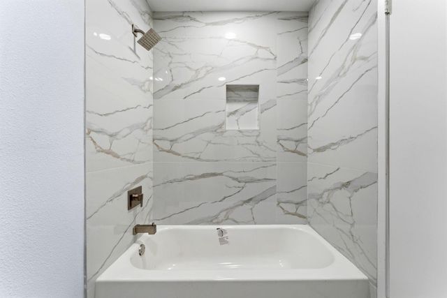 910 Beaver Bend Road, Houston, TX 77088