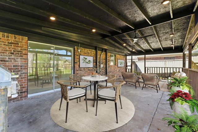 910 Beaver Bend Road, Houston, TX 77088