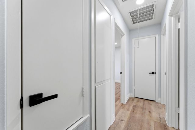 910 Beaver Bend Road, Houston, TX 77088