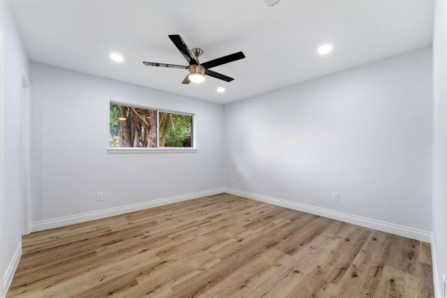 910 Beaver Bend Road, Houston, TX 77088