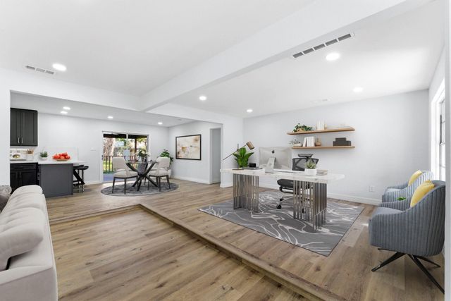 910 Beaver Bend Road, Houston, TX 77088