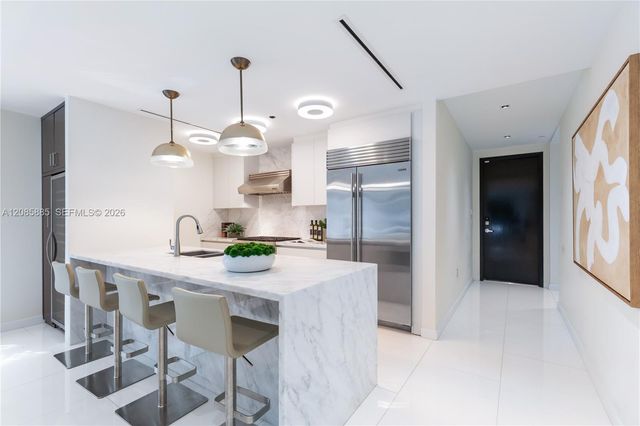 350 Meridian Avenue 201, Miami Beach, FL 33139