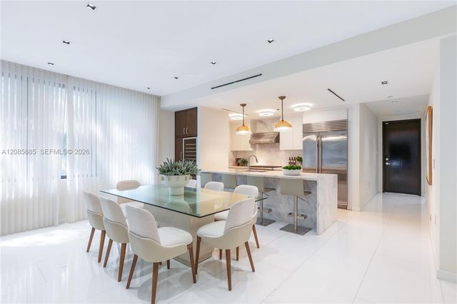 350 Meridian Avenue 201, Miami Beach, FL 33139