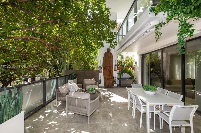 350 Meridian Avenue 201, Miami Beach, FL 33139