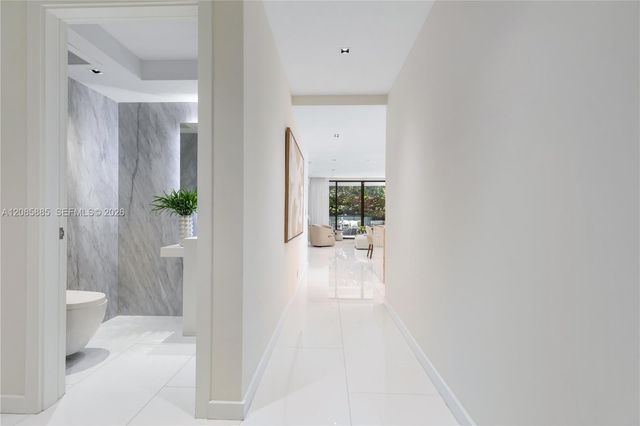 350 Meridian Avenue 201, Miami Beach, FL 33139