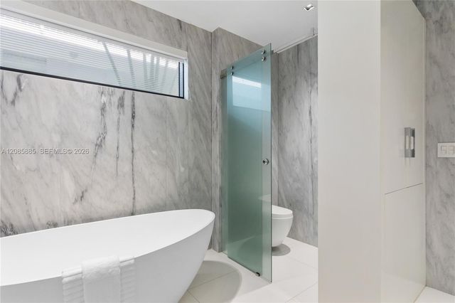350 Meridian Avenue 201, Miami Beach, FL 33139