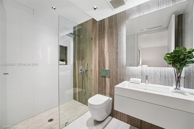 350 Meridian Avenue 201, Miami Beach, FL 33139