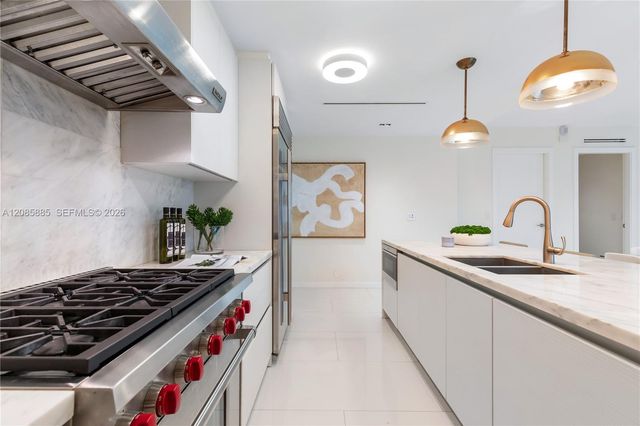 350 Meridian Avenue 201, Miami Beach, FL 33139