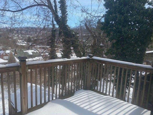 1926 Fairlawn St, Wilkinsburg, PA 15221