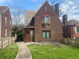 1926 Fairlawn St, Wilkinsburg, PA 15221