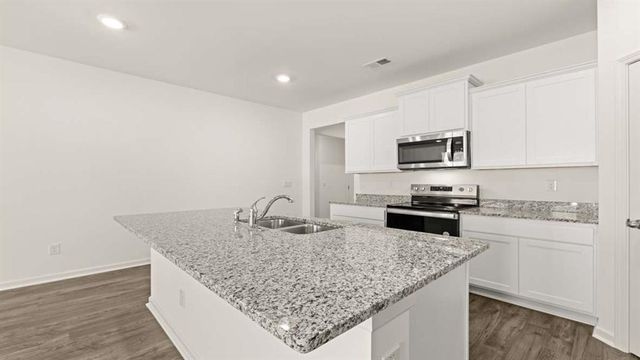 8581 PREAKNESS Pass, Lithonia, GA 30058