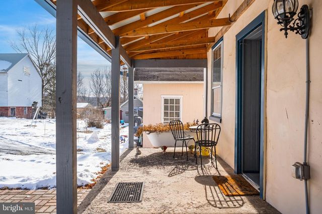 1890 ROUTE 212, Quakertown, PA 18951