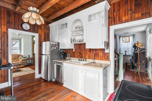 1890 ROUTE 212, Quakertown, PA 18951