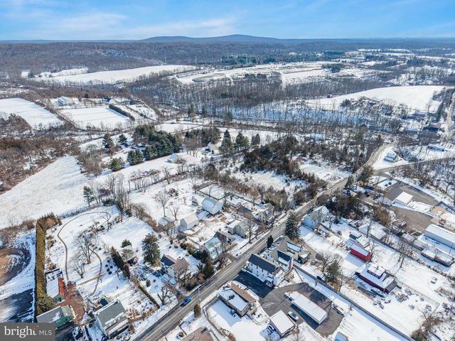 1890 ROUTE 212, Quakertown, PA 18951