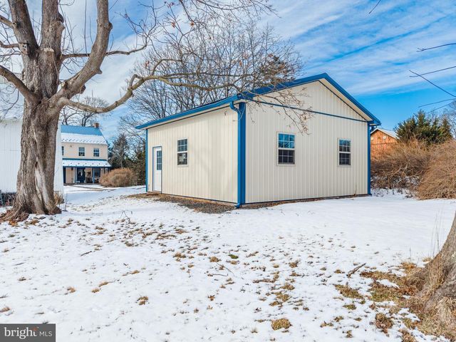 1890 ROUTE 212, Quakertown, PA 18951