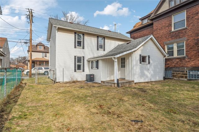 1010 Brackenridge Ave, Brackenridge, PA 15014