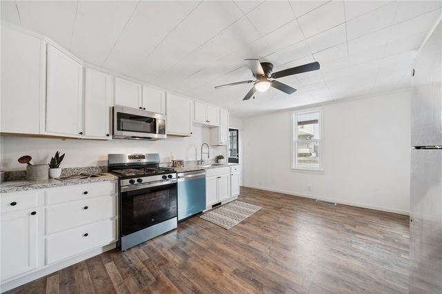1010 Brackenridge Ave, Brackenridge, PA 15014