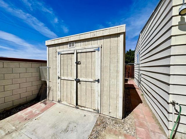 32075 Westchester Drive, Thousand Palms, CA 92276
