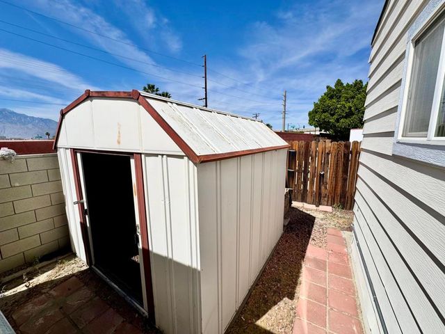 32075 Westchester Drive, Thousand Palms, CA 92276