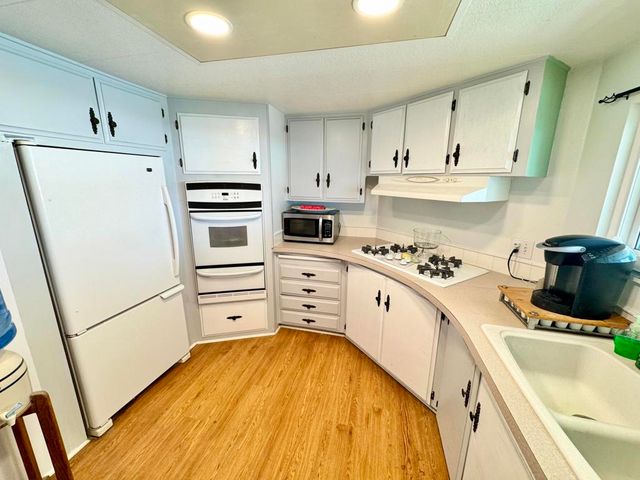 32075 Westchester Drive, Thousand Palms, CA 92276