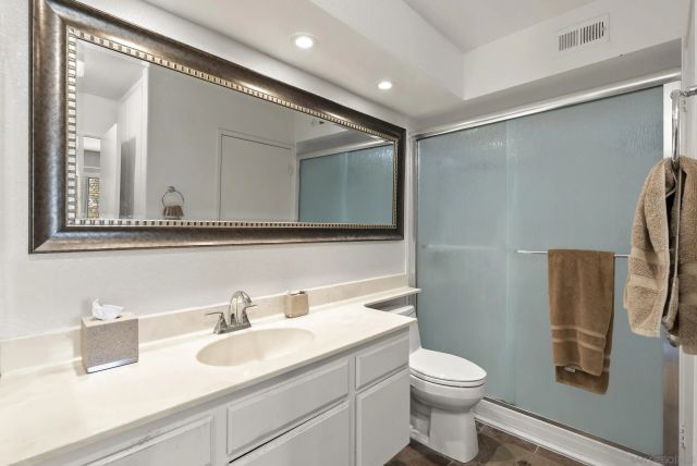 7439 Altiva Place, Carlsbad, CA 92009