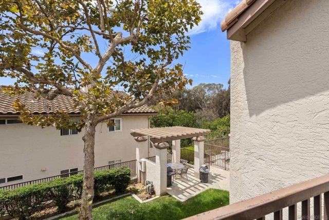 7439 Altiva Place, Carlsbad, CA 92009