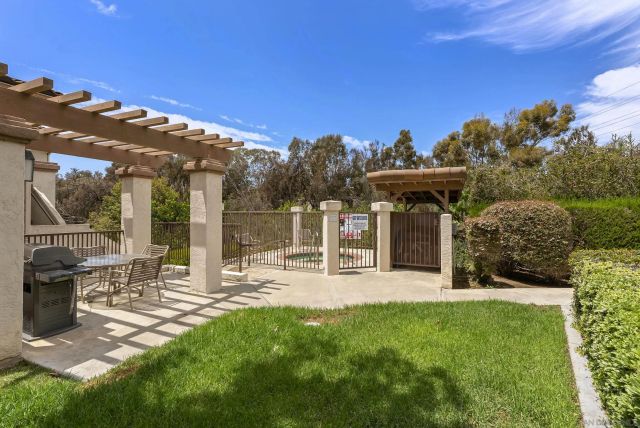 7439 Altiva Place, Carlsbad, CA 92009