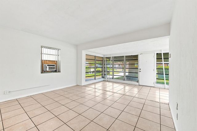413 SW 24th Avenue, Fort Lauderdale, FL 33312