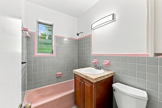413 SW 24th Avenue, Fort Lauderdale, FL 33312