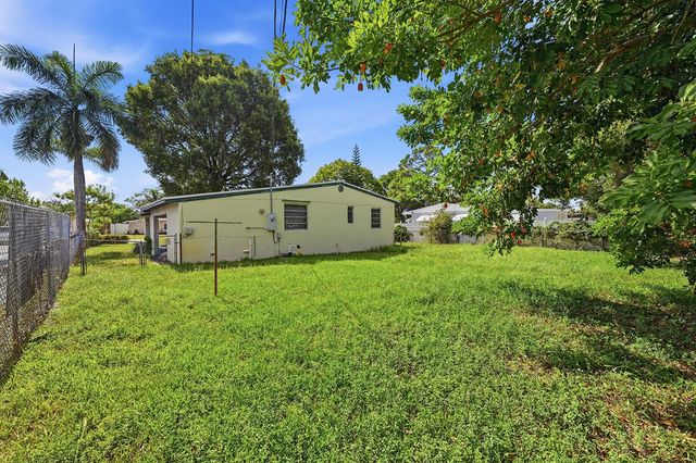 413 SW 24th Avenue, Fort Lauderdale, FL 33312