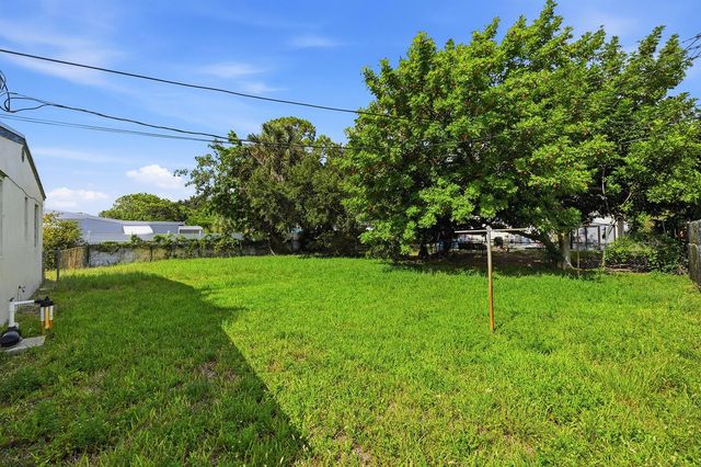 413 SW 24th Avenue, Fort Lauderdale, FL 33312