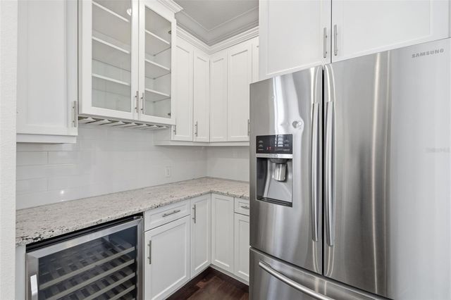 4615 W SUNSET BOULEVARD, Tampa, FL 33629