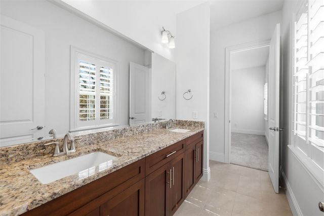 4615 W SUNSET BOULEVARD, Tampa, FL 33629