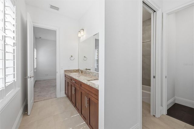 4615 W SUNSET BOULEVARD, Tampa, FL 33629