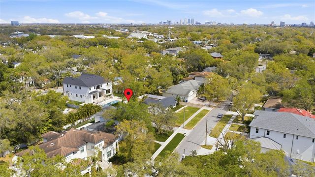 4615 W SUNSET BOULEVARD, Tampa, FL 33629