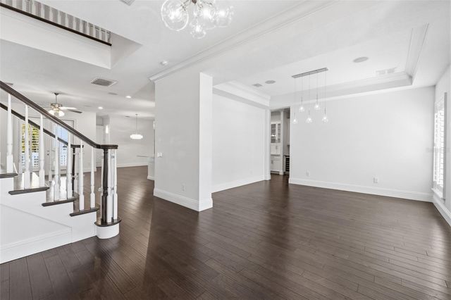 4615 W SUNSET BOULEVARD, Tampa, FL 33629