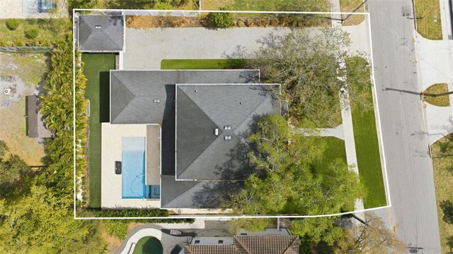 4615 W SUNSET BOULEVARD, Tampa, FL 33629