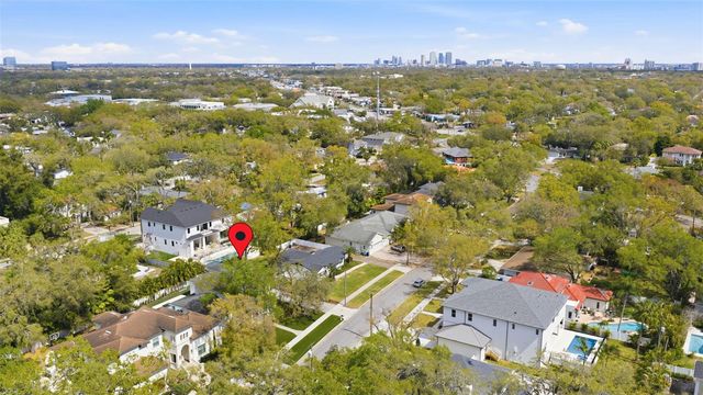 4615 W SUNSET BOULEVARD, Tampa, FL 33629