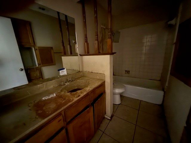 3313 Oak Timber Drive, Forest Hill, TX 76119