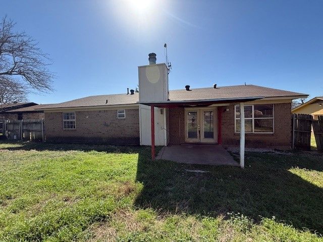 3313 Oak Timber Drive, Forest Hill, TX 76119