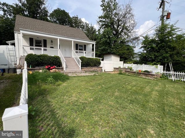 2408 FAIRHAVEN AVE, Alexandria, VA 22303