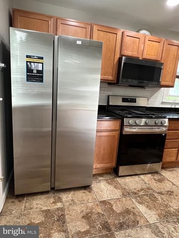 2408 FAIRHAVEN AVE, Alexandria, VA 22303