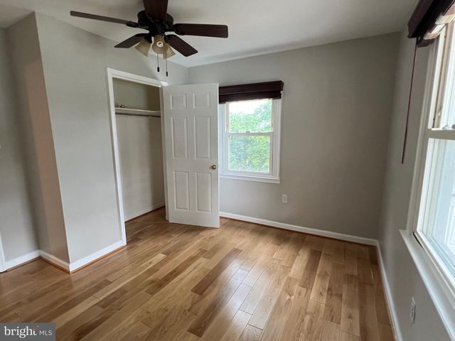 2408 FAIRHAVEN AVE, Alexandria, VA 22303