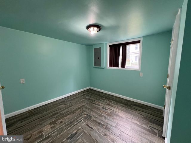 2408 FAIRHAVEN AVE, Alexandria, VA 22303