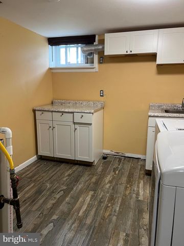 2408 FAIRHAVEN AVE, Alexandria, VA 22303