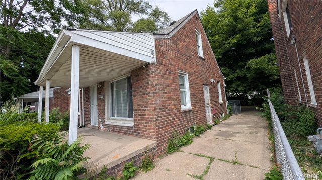 19922 Southfield Road, Detroit, MI 48235